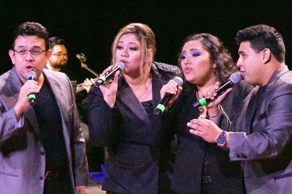 Troveros, voces del alma al corazón