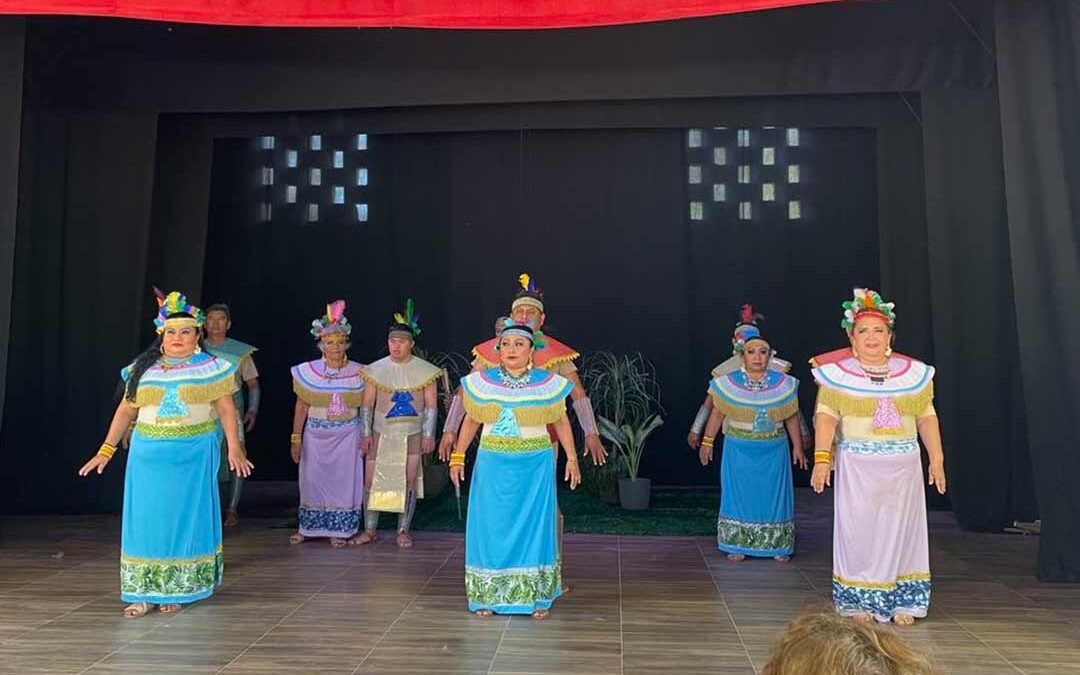 “La noche de los mayas… huiros”, divertida comedia del teatro regional yucateco
