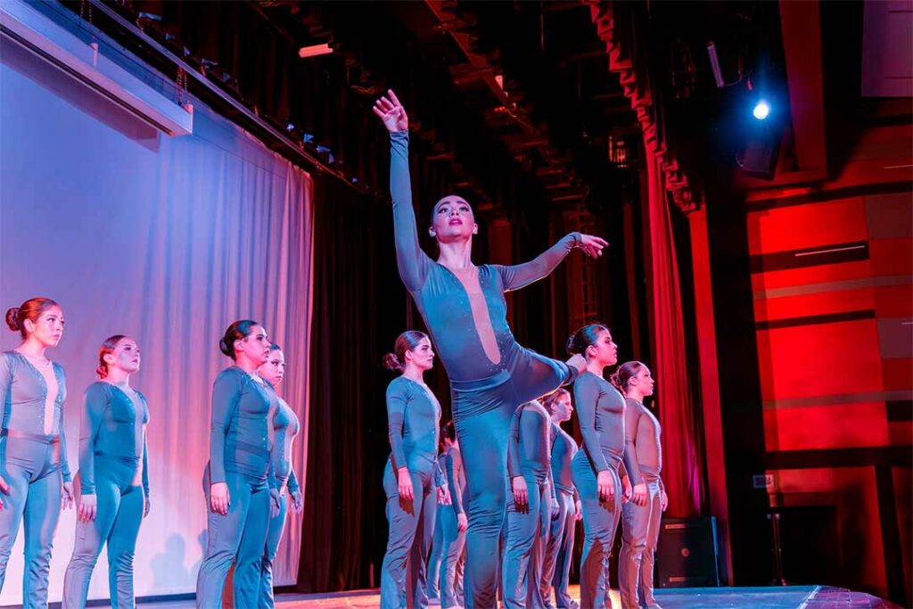 Compañías artísticas Anáhuac Mayab: talento y formación integral