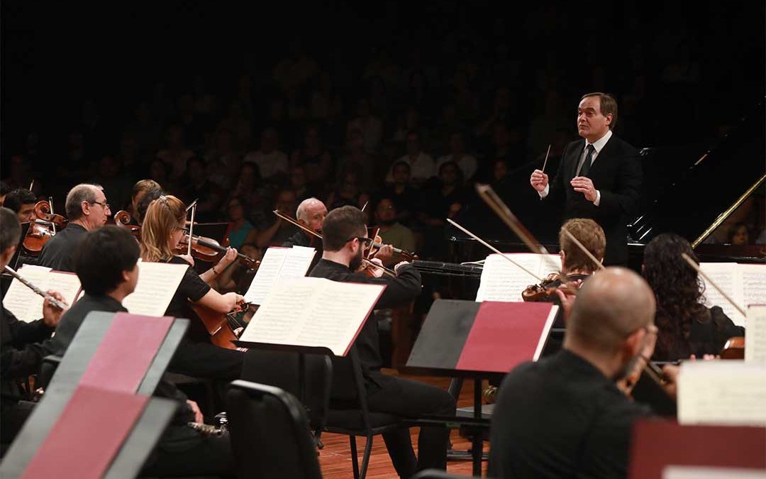 Alfonso Scarano: Director Artístico Titular de la Orquesta Sinfónica de Yucatán